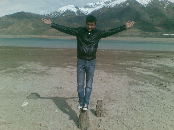  ,   Alisher, 39 ,   