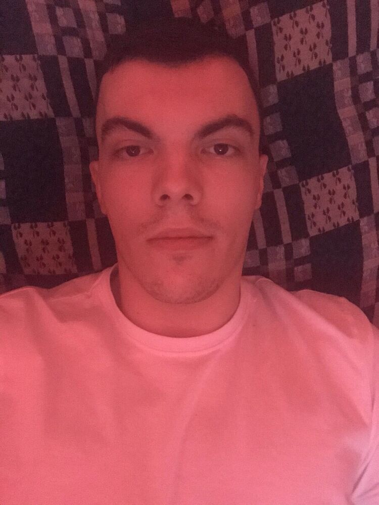  22392558  , 27 ,    