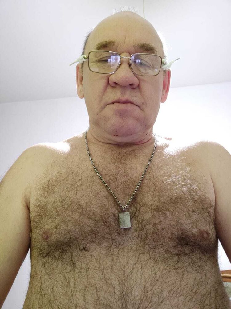 26572118  Fedor, 68 ,    