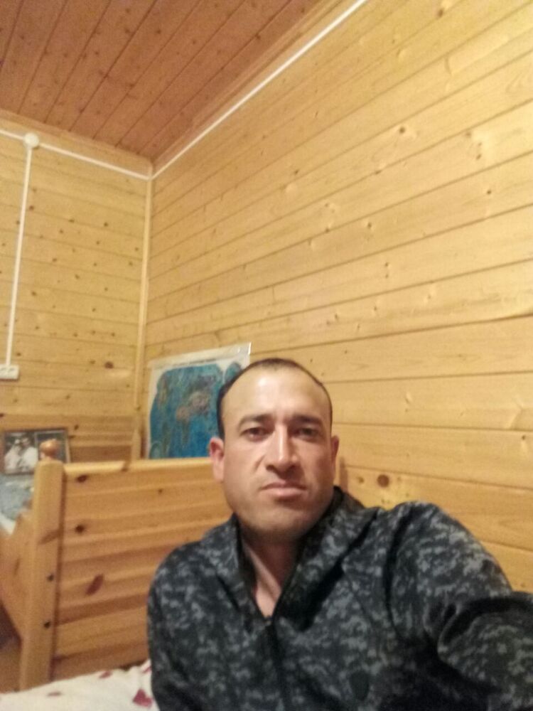  27764908   , 40 ,    