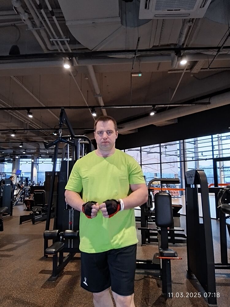  ,   Dima, 44 ,   ,   , c , 