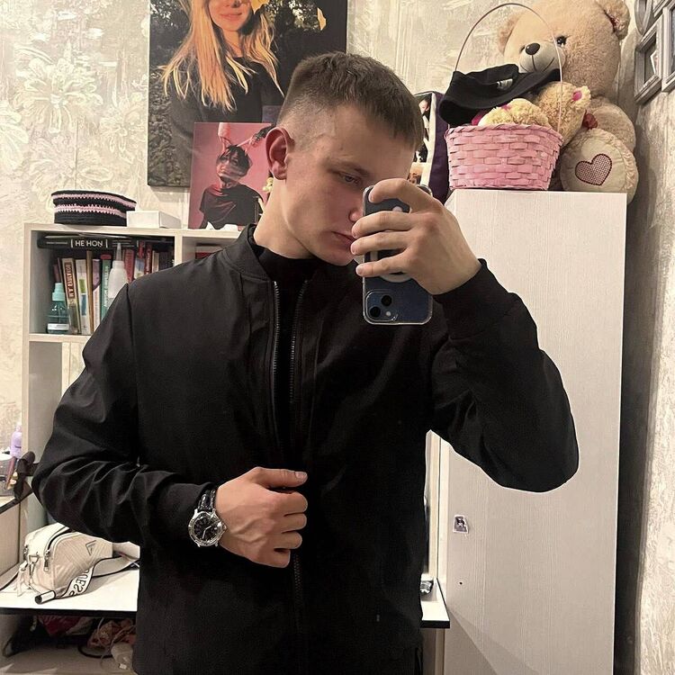  54366558  , 21 ,    -