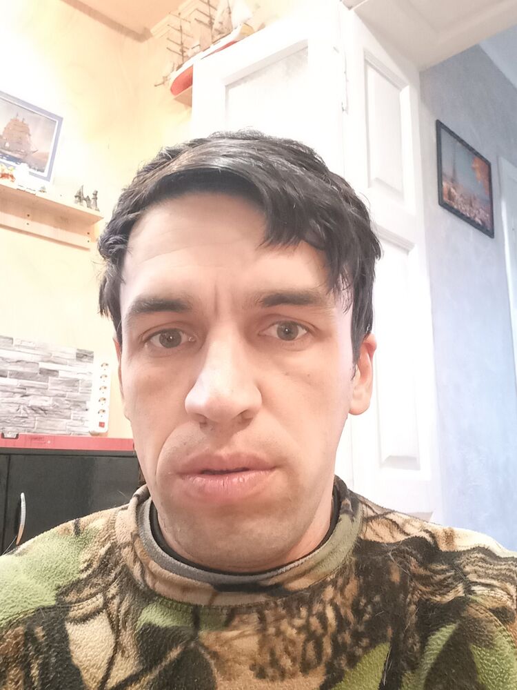  30860578  , 37 ,    