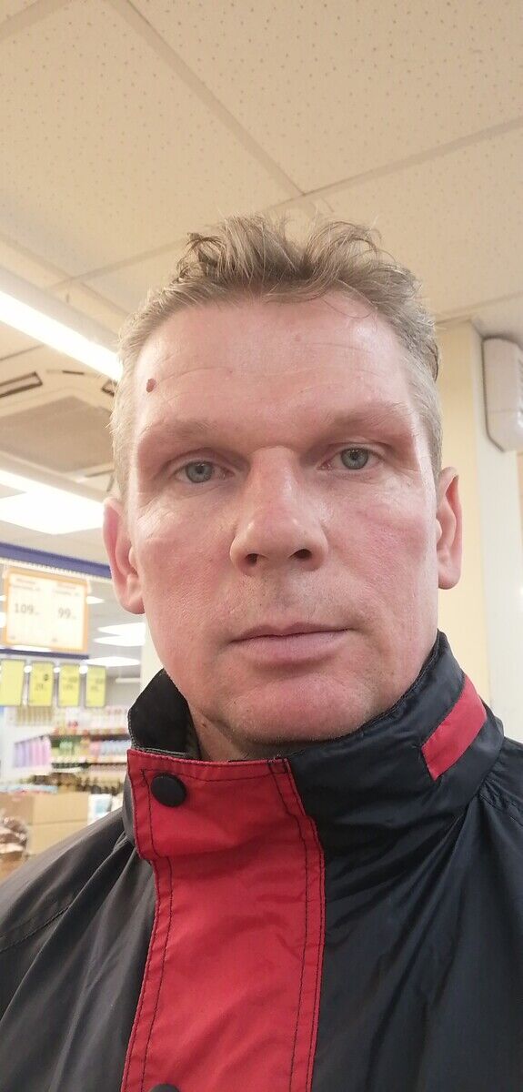  ,   Aleksei, 45 ,   ,   , c 