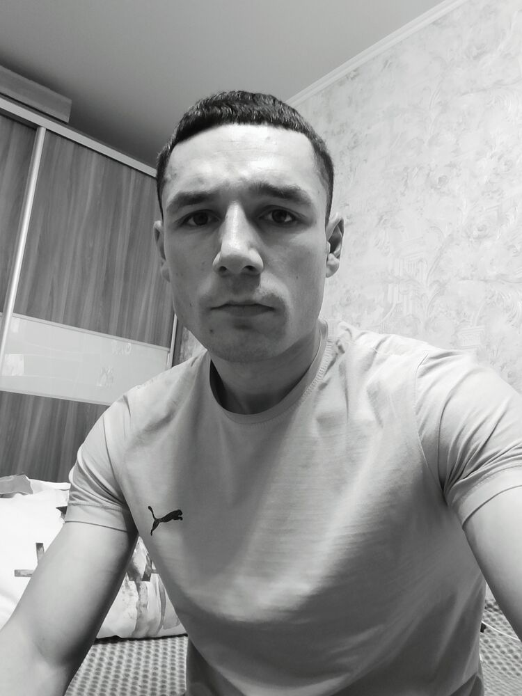  54176198  Igor, 29 ,    