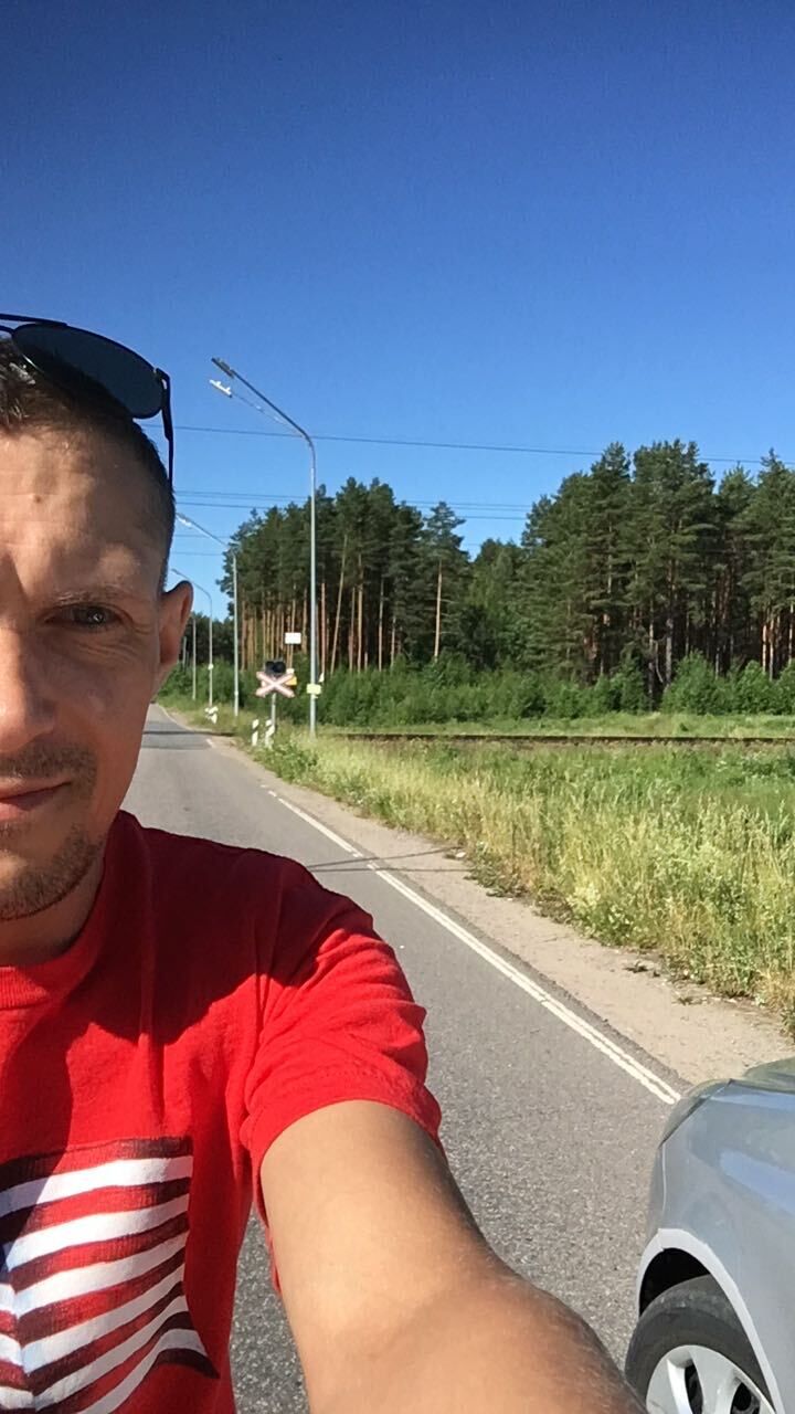  -,   Maksim, 43 ,   ,   , c , 