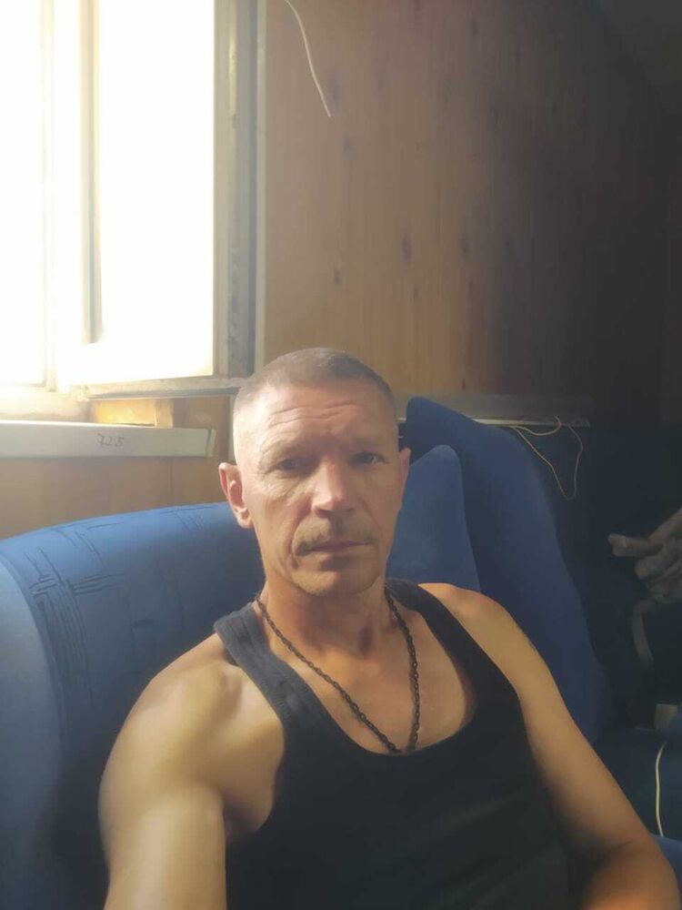  36711888  , 46 ,    