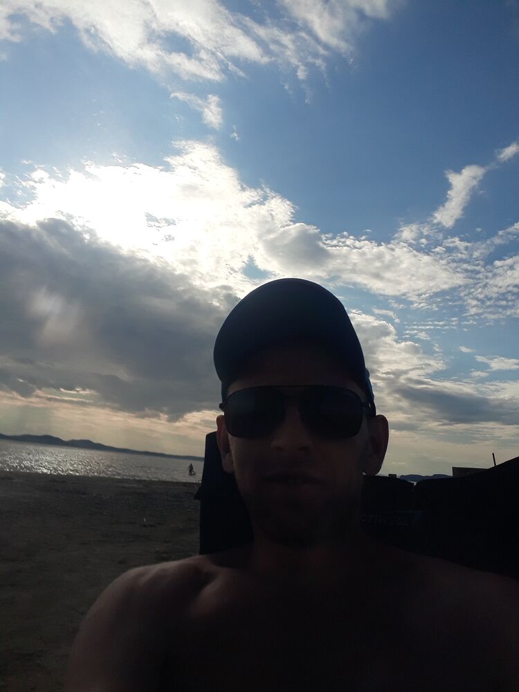  28146148  , 38 ,    