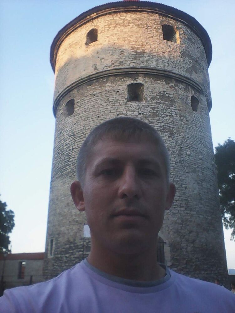  9609688  Ruslan, 37 ,    