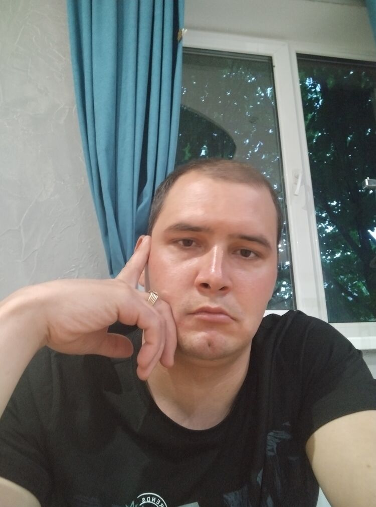  43688808  , 29 ,    
