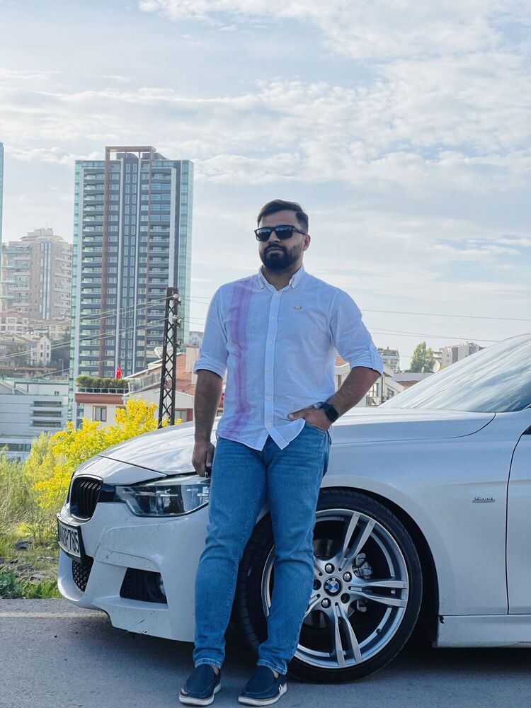 Ortakoy,   Reza, 28 ,   ,   , c 