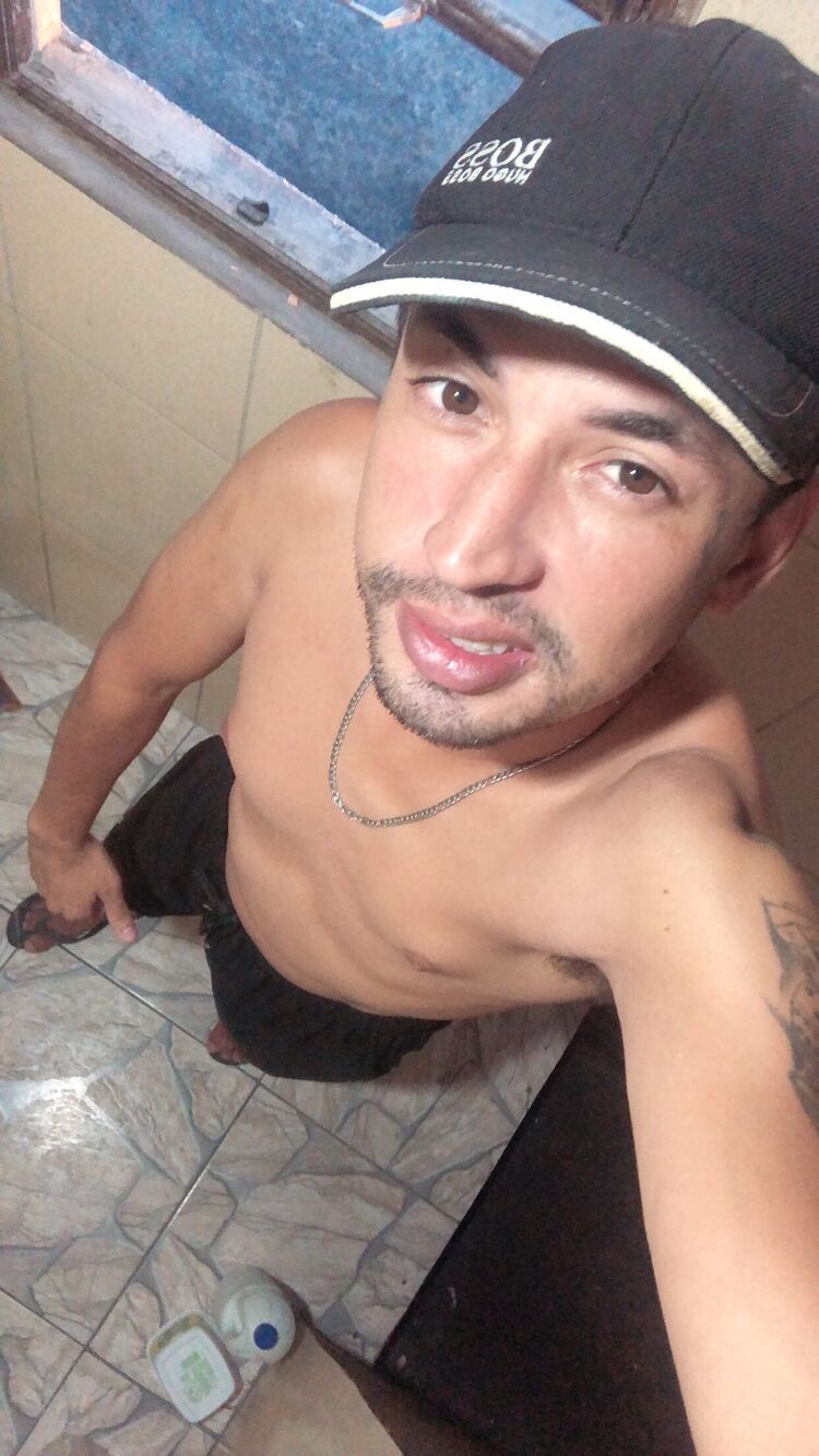  Santa Ysabel,   Lucas, 31 ,   ,   