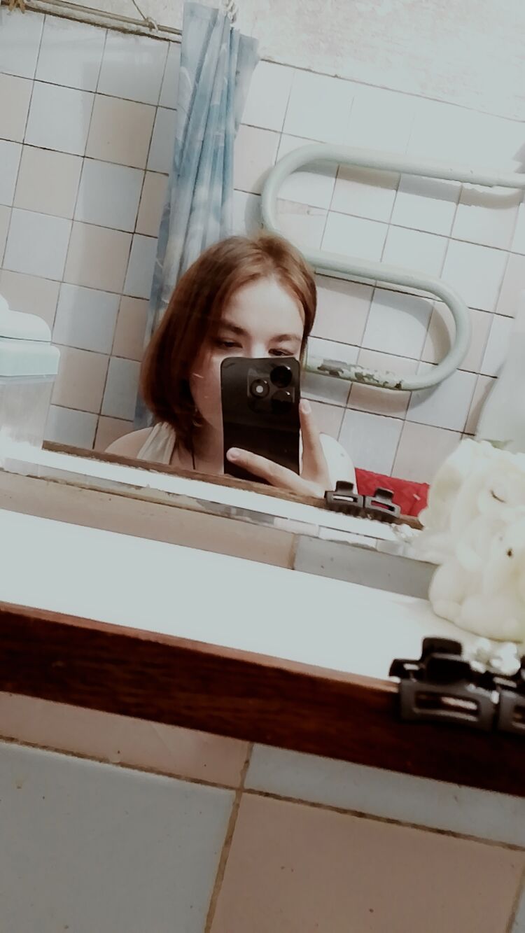  52102828  , 25 ,     
