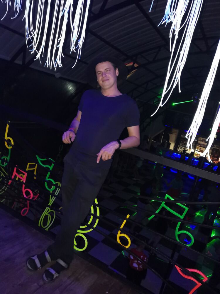  24848858  , 38 ,    