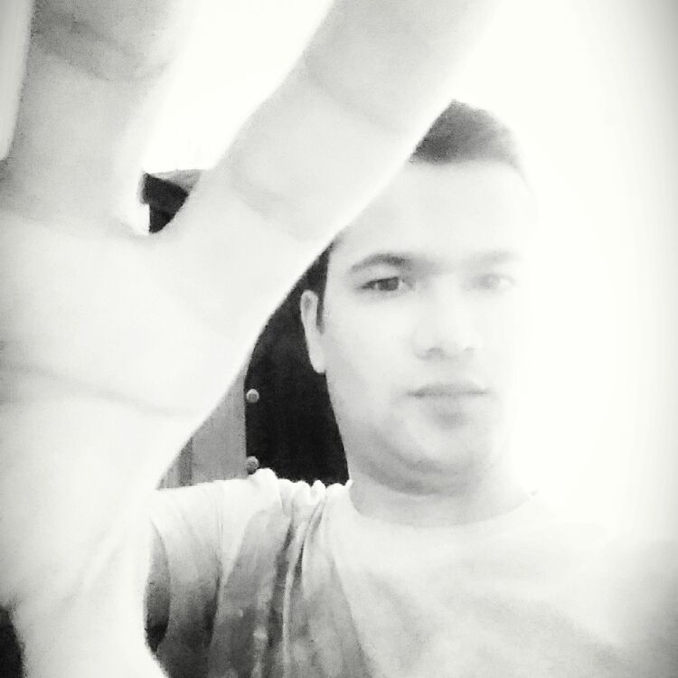  ,   Feruz, 37 ,  