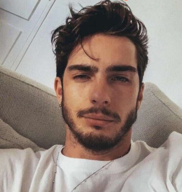  28282028  , 27 ,    