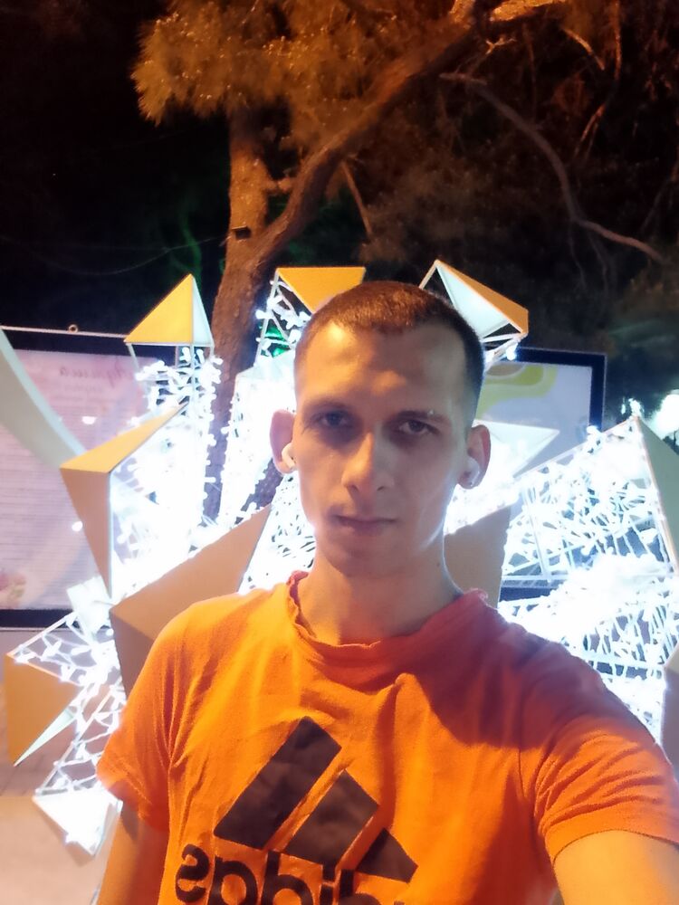 42374858  , 31 ,    