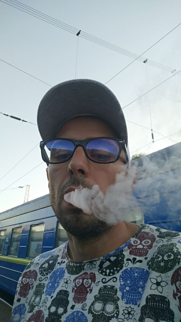  32564648  , 38 ,    