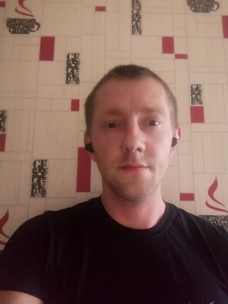  32508238  , 33 ,    