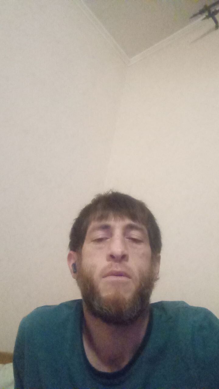  48640078  , 39 ,    