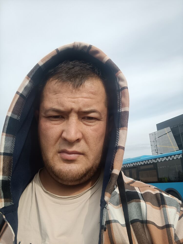  ,   Xasan, 30 ,   ,   
