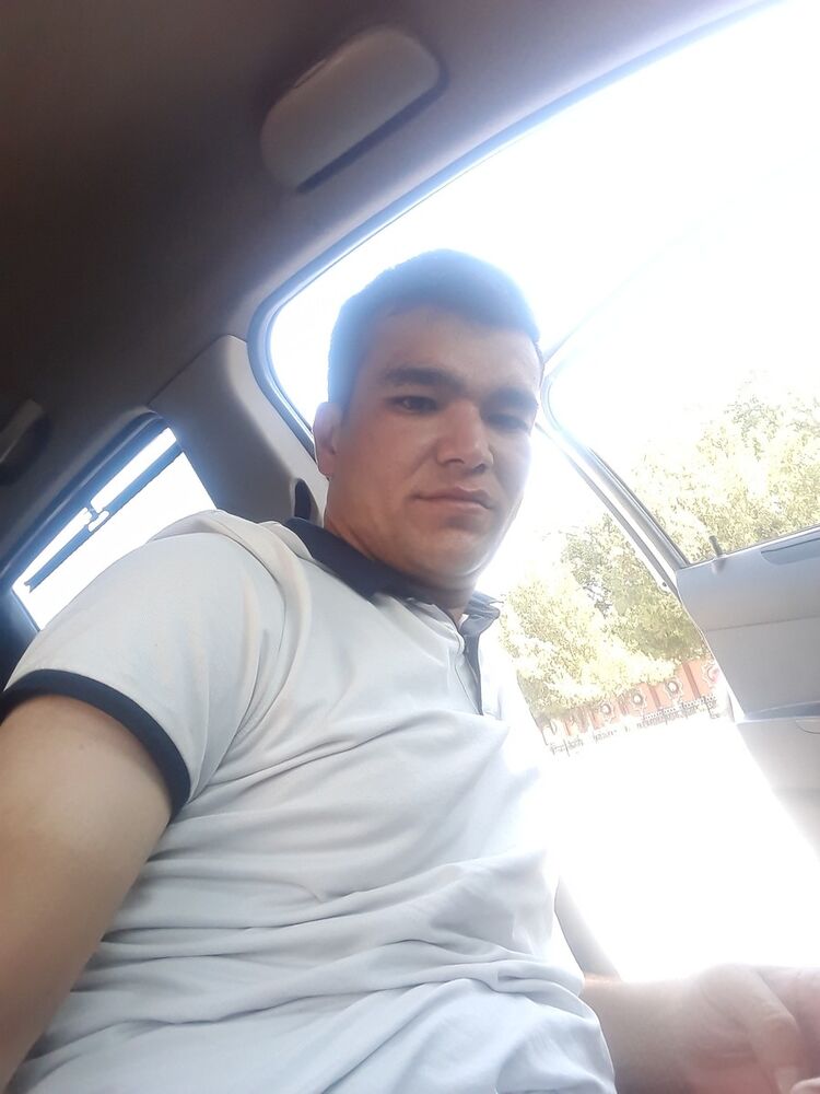  ,   Aziz, 32 ,   