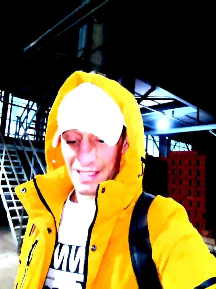  30817698  Gaybi, 47 ,    