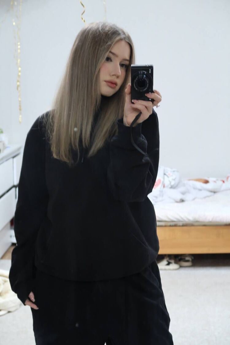  --,   , 22 ,     , c 