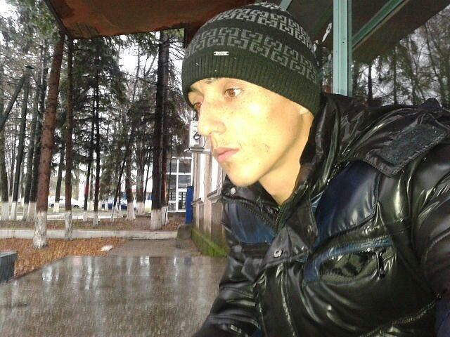  ,   Andrei, 32 ,   ,   , c 
