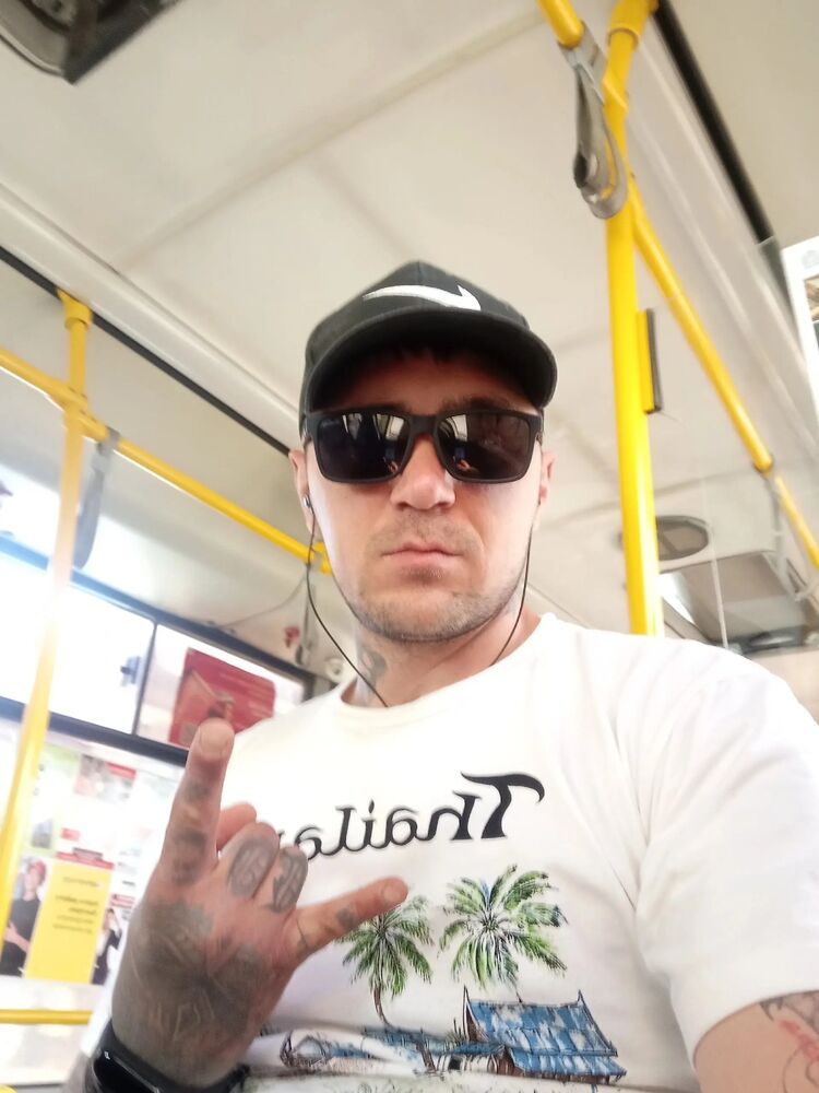  48354668  Andrey, 32 ,    
