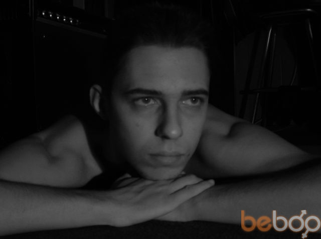  ,   Alex, 48 ,  