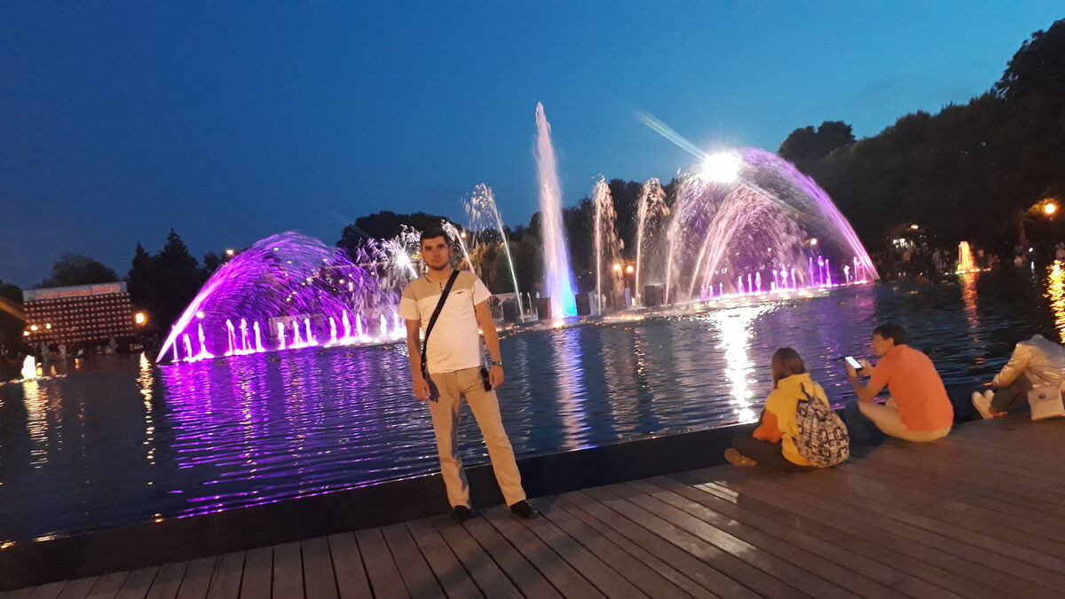 ���� 16827568 ������� ����, 33 ����, ���� ���������� � ������