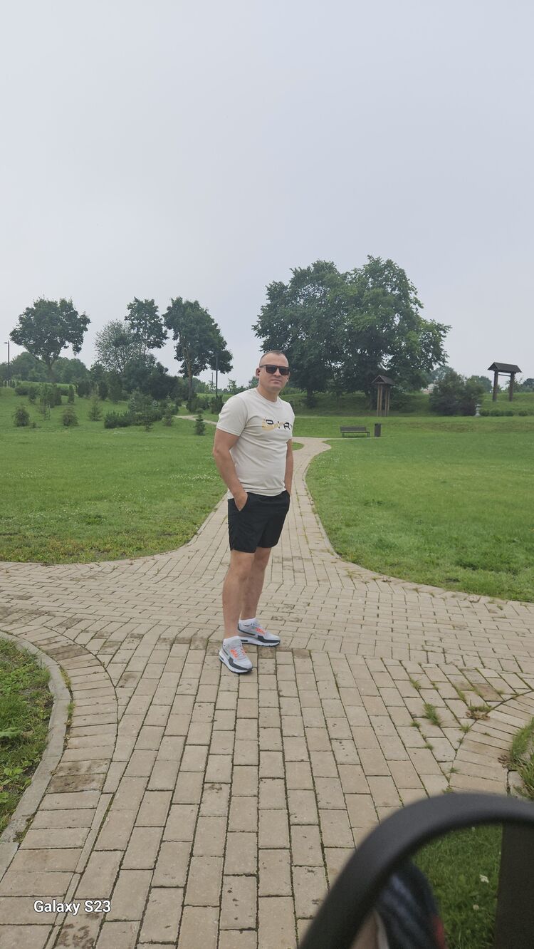  ,   Alexander, 43 ,   