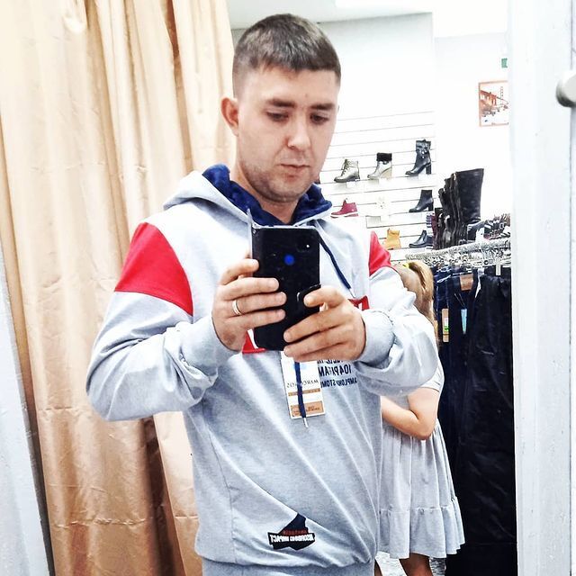  ,   Kristian, 27 ,   ,   , c , 