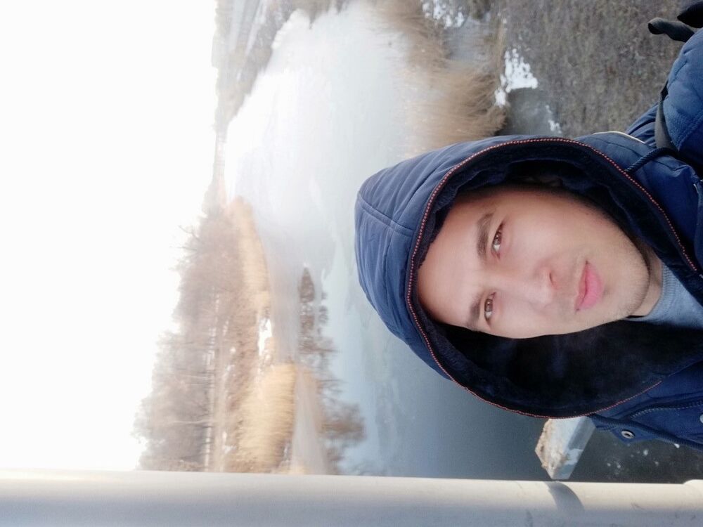  19183238  Andrey, 32 ,    