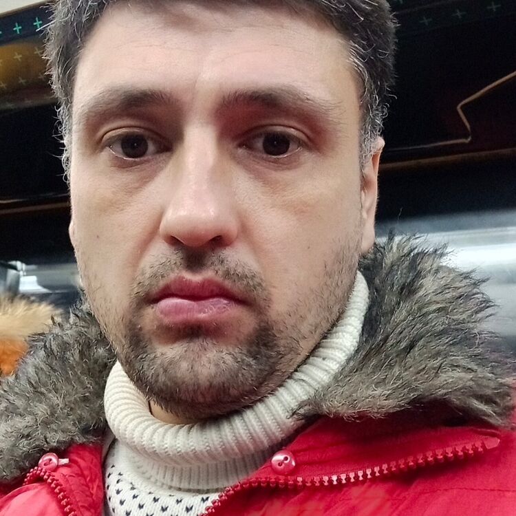  42090468  , 36 ,    