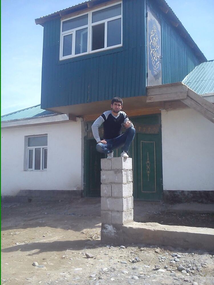  ,   Farid, 35 ,   ,   , 
