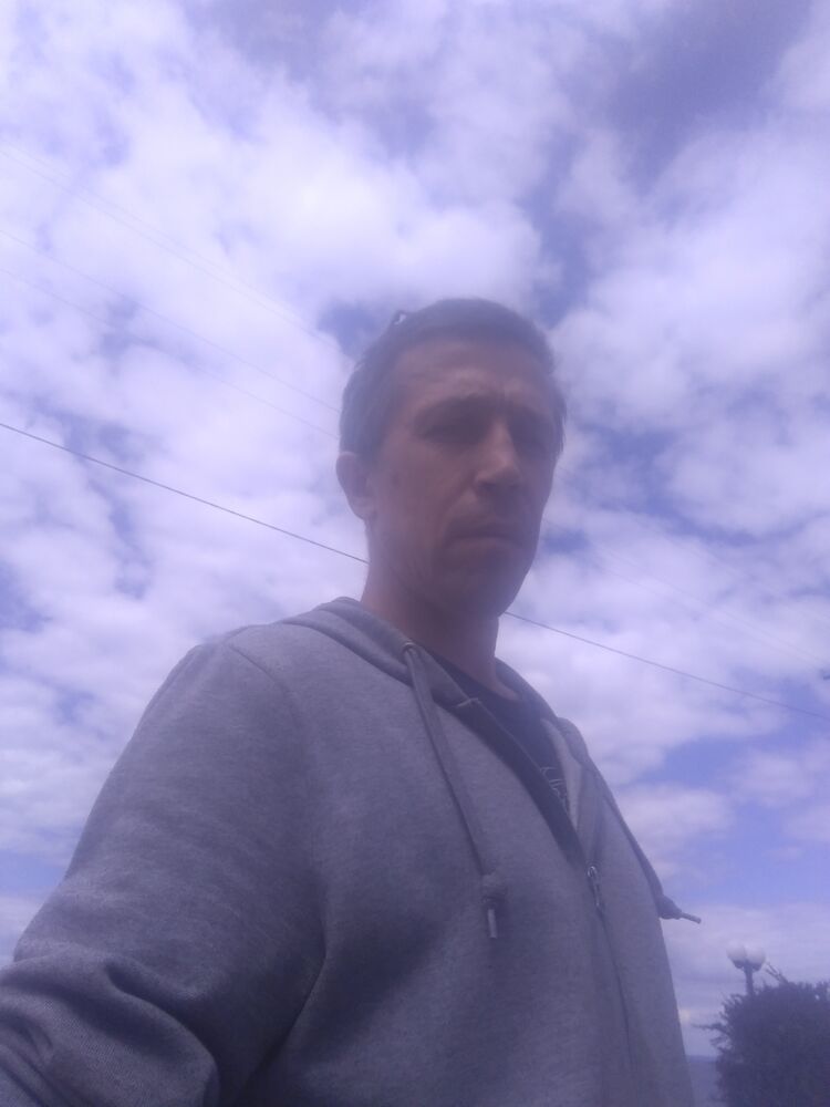  45118328  WLAD, 46 ,    