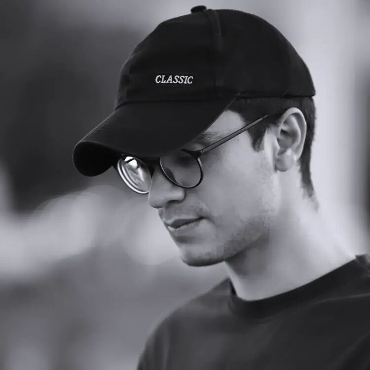  50405288  , 29 ,    Utopia