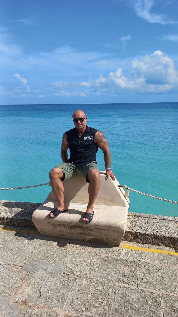  36203288  , 32 ,    -