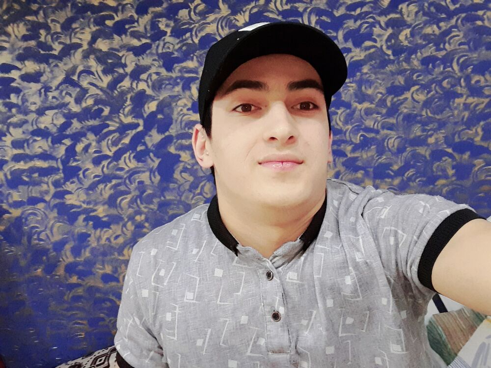  26496698  Ali, 24 ,    