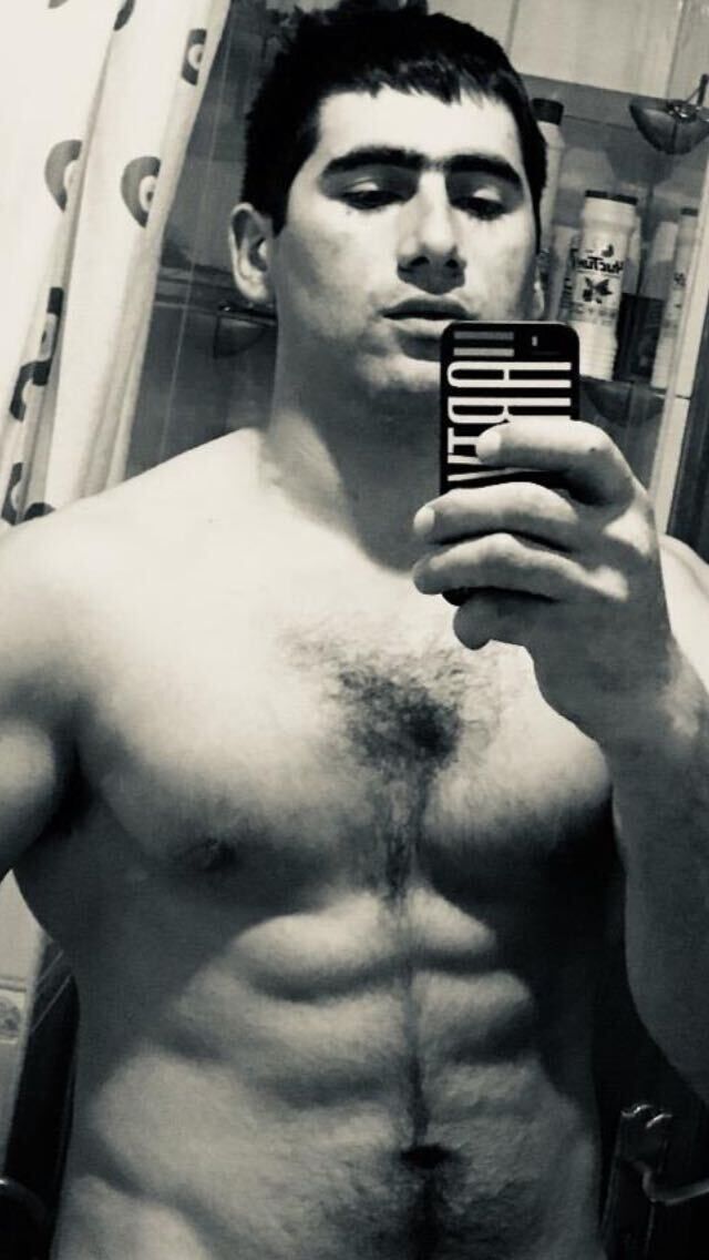 30183628  , 32 ,    