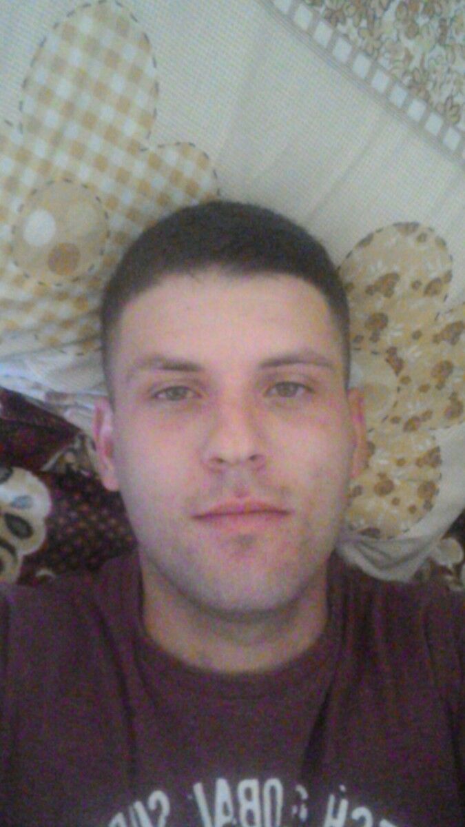  11257628  Mark, 34 ,    