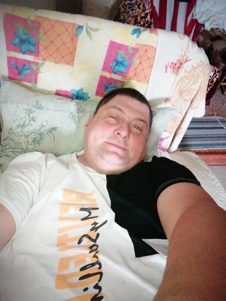  ,   Valdiss, 48 ,   ,   