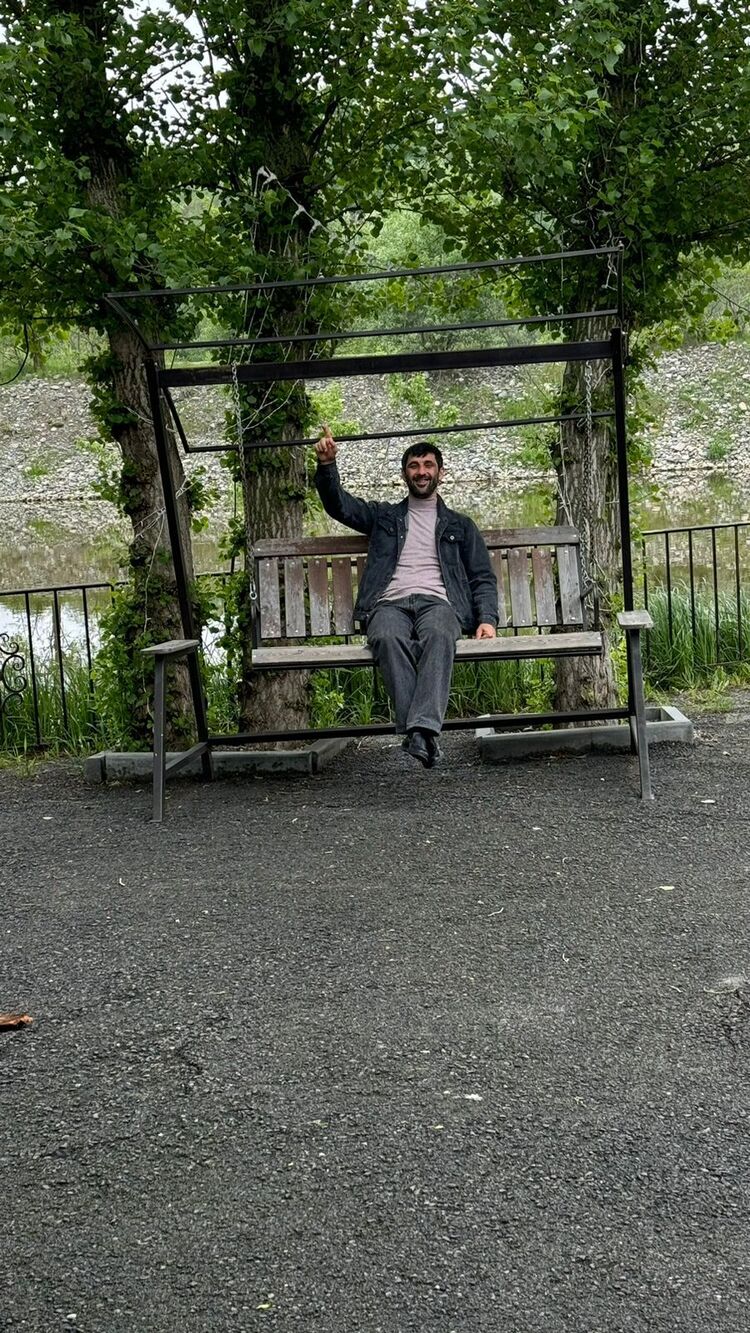  ,   Azamat, 29 ,   ,   , c , 