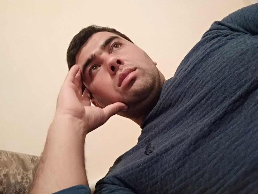  15630588  Sanjar, 38 ,    