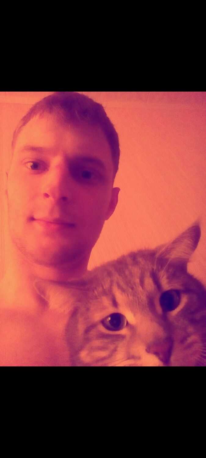  31233338  Ivan, 35 ,    