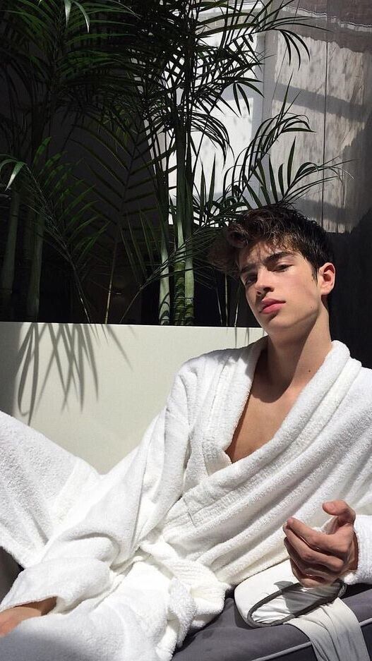 ���� 25074748 ����� �����, 25 ���, ���� ���������� � ����-����������