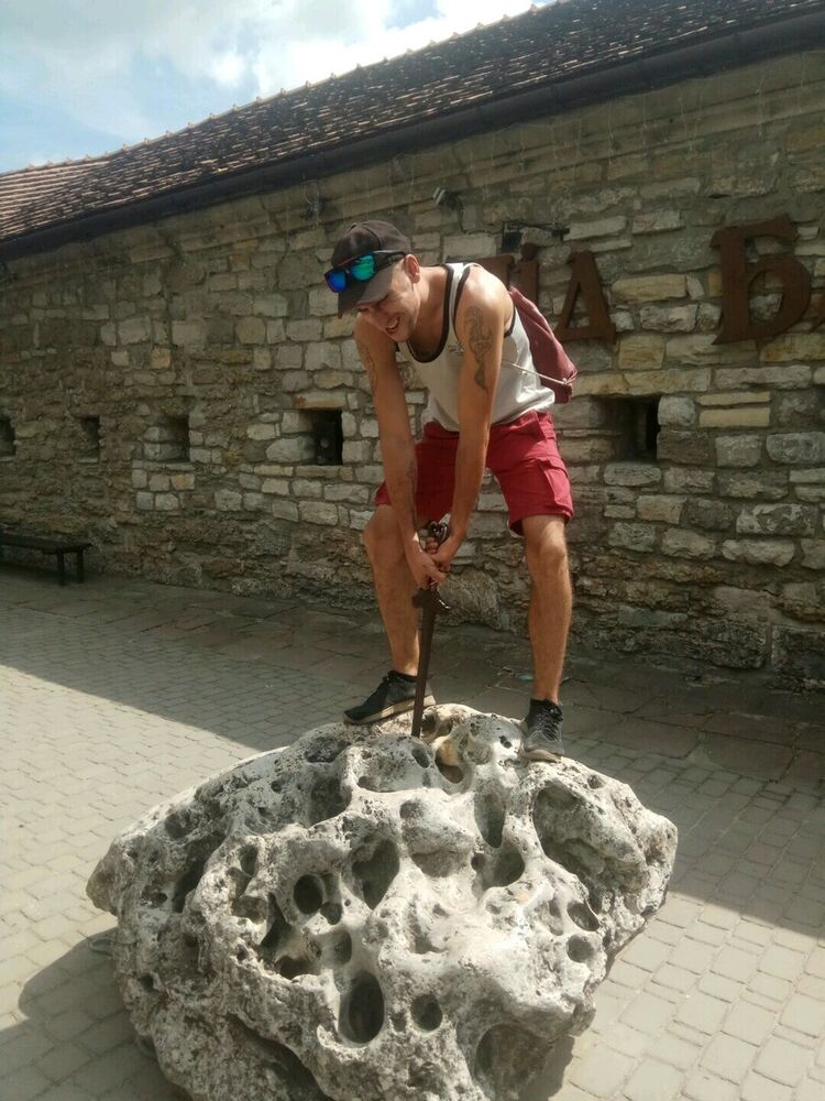  17027598  , 27 ,    -