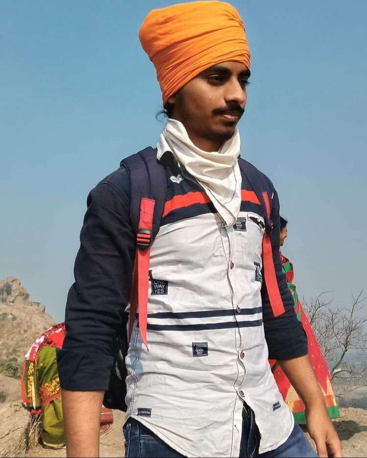  Amritsar,   Punjabi, 22 ,   ,   